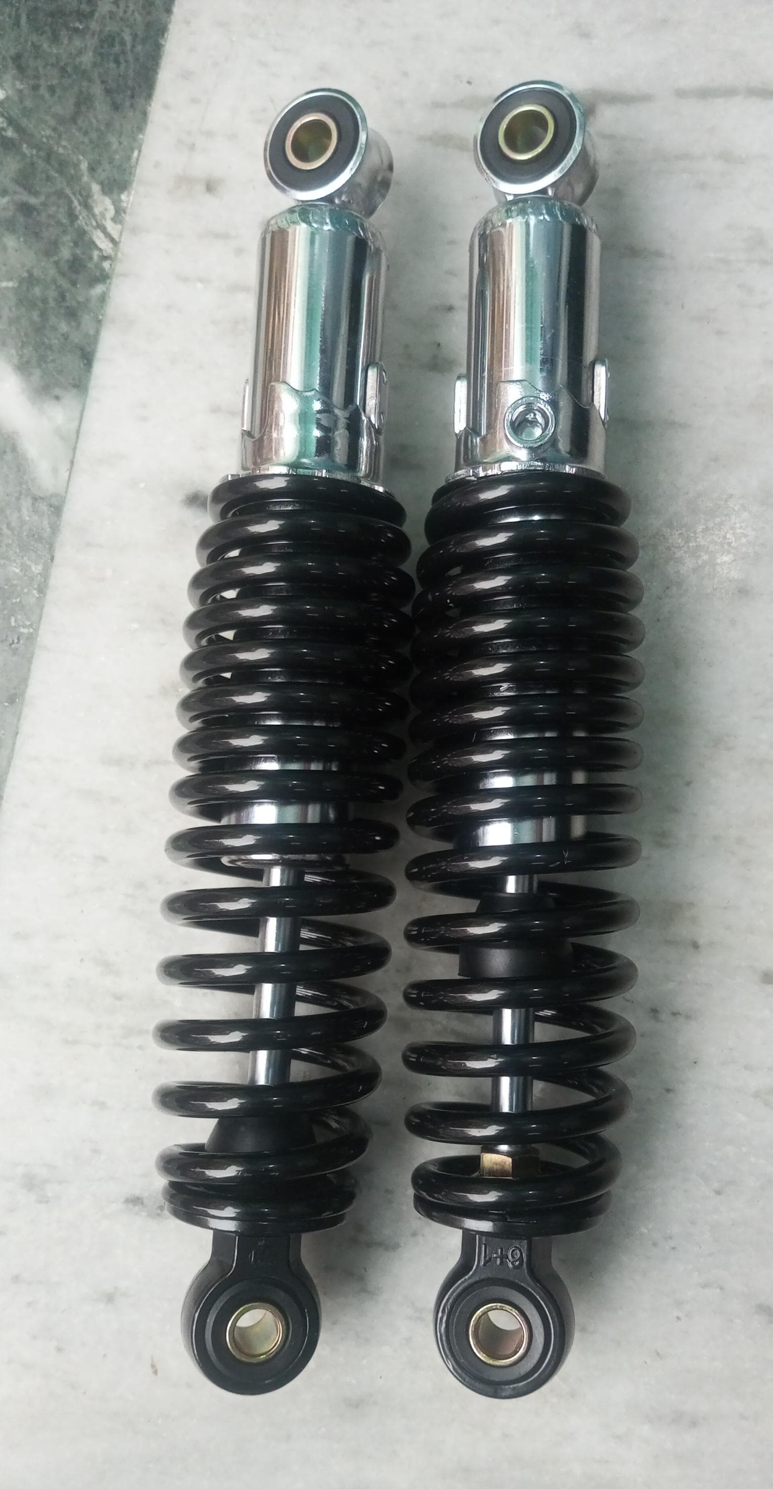 E went lightning Rear Shocker