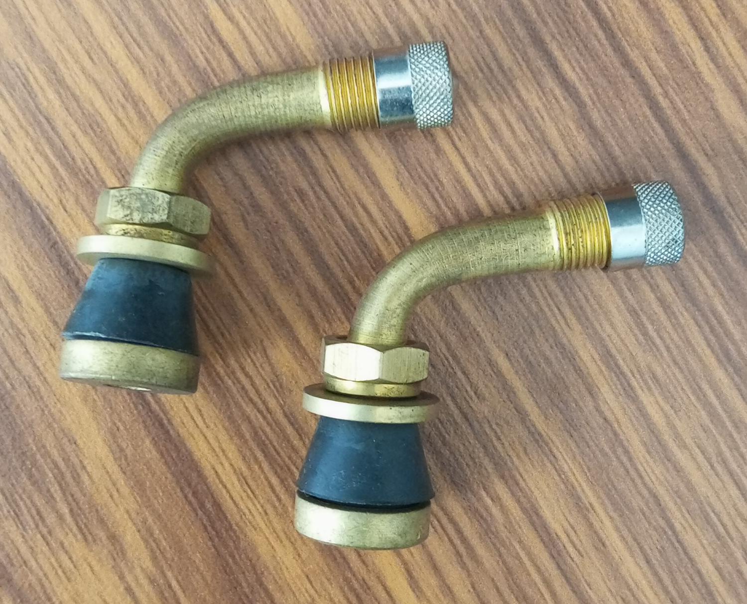 Oreva tubeless tyre nozzle